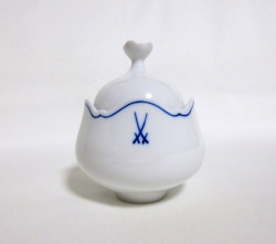 マイセン（Meissen）ホワイトマイセン 双剣マーク（VIP）シュガーポット