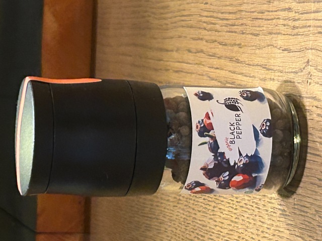 ブラックペッパー（ミル付）30g