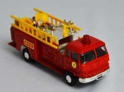 gr-914toc 【限定コレクター商品】Daiapet　いすゞ　化学消防車（ヨネザワ　ダイヤペット）