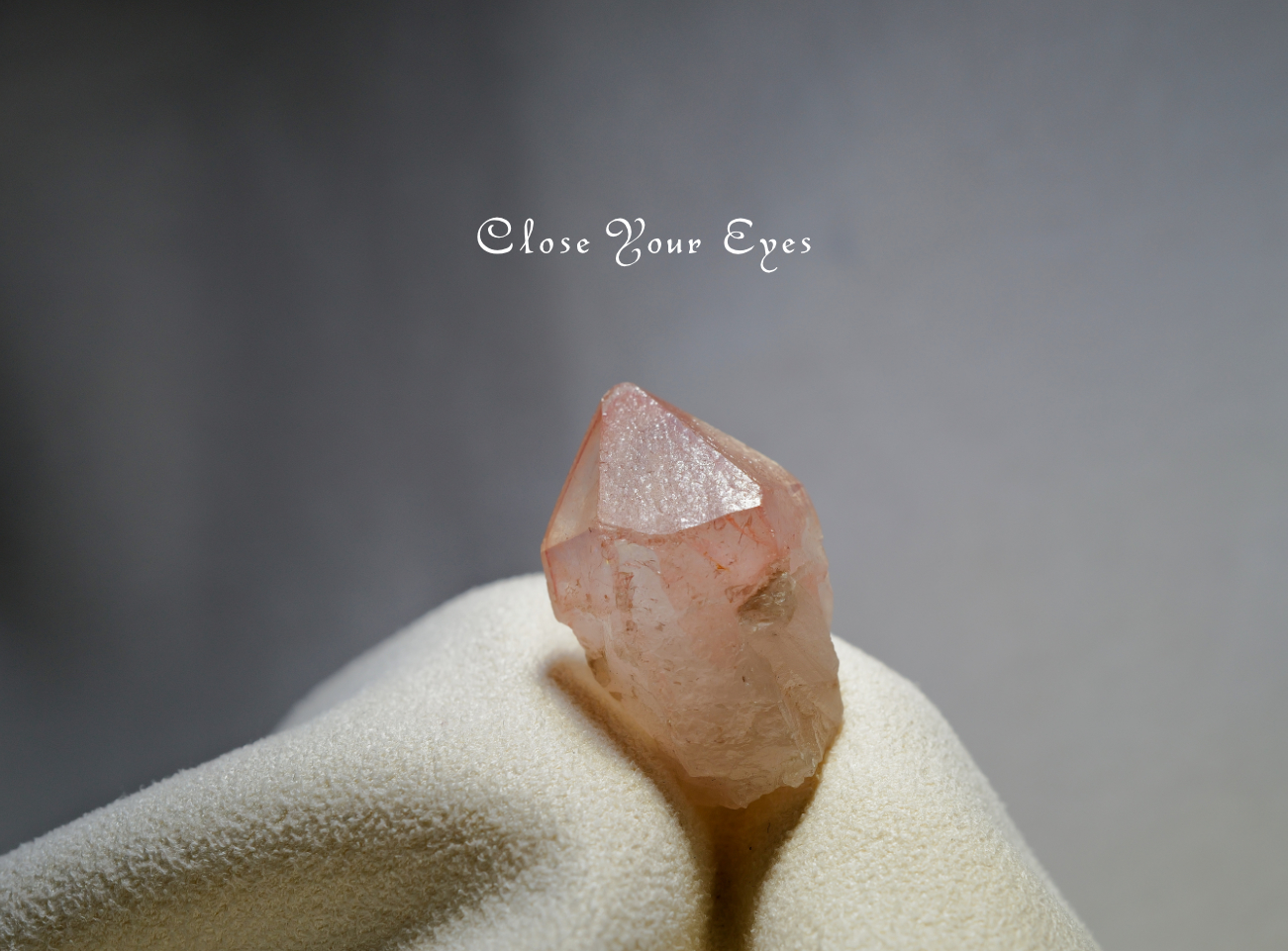 ブラジル産　ピンクレムリアンシードクリスタル　０４