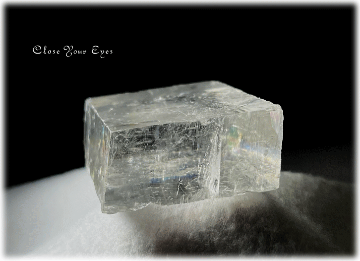 オプティカルカルサイト　鉱物原石