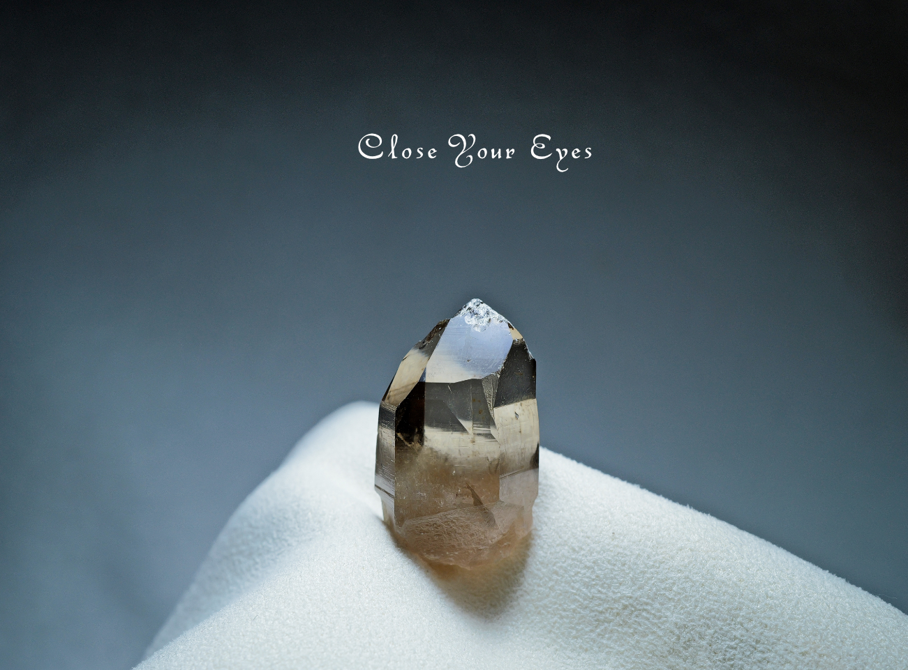 最終値下げです！スイス産カテドラルスモーキークォーツ スイス産スモーキークォーツ (Smoky Quartz / Switzerland) - 鉱物標本