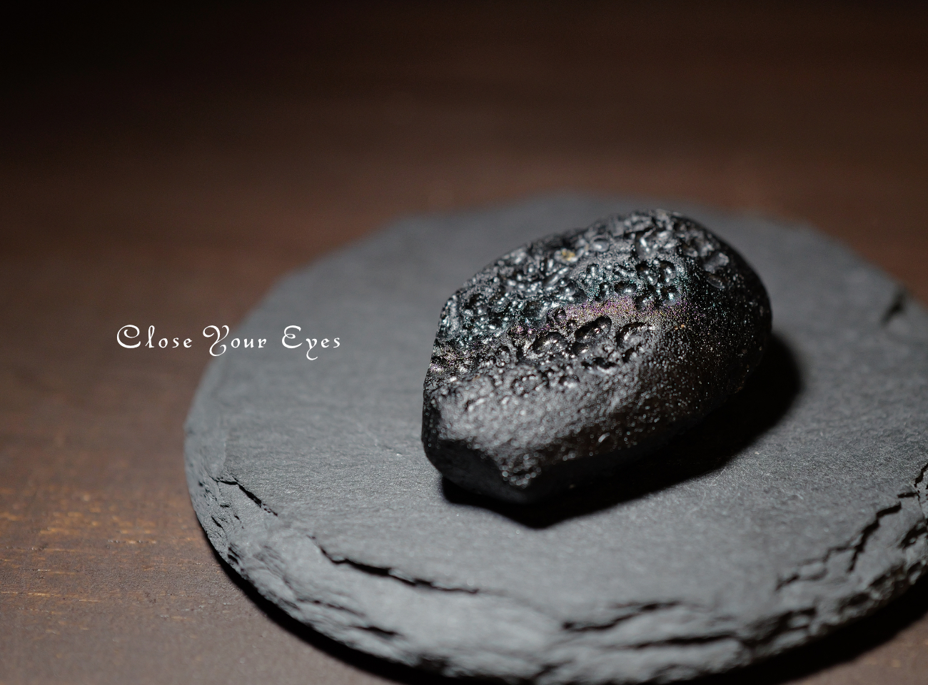 テクタイト原石　０８