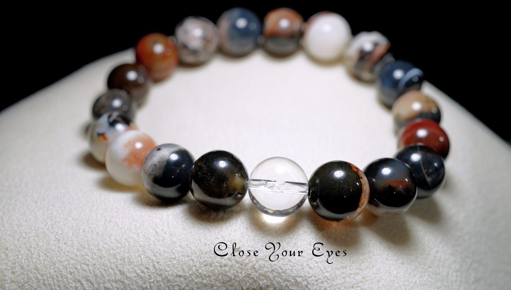 ハイパーエナジーブレス　ブラックスレイマン　１０ｍｍ　０２