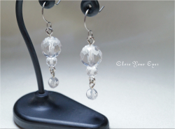 本水晶　デザインピアス　０４