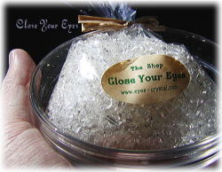 高品質 本水晶チップ ５００ｇ入 （ガラスボウル付き）