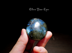 マダガスカル産　ラブラドライト・磨き石　１５