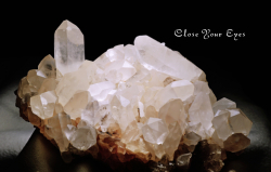 ヒマラヤ・マニカラン産水晶クラスター 66 天然石パワーストーン