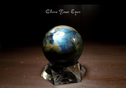 マダガスカル産　ラブラドライト丸玉　０１　63mm玉