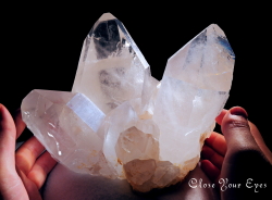 ヒマラヤ・マニハール産 水晶クラスター レアな石達 天然石