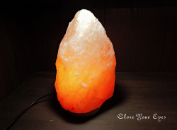 ヒマラヤ・岩塩ソルトランプ　１７　※調光ありタイプ