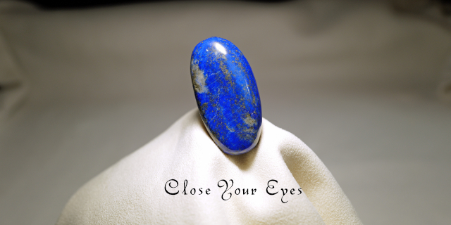 アフガニスタン産　ラピスラズリ　磨き石