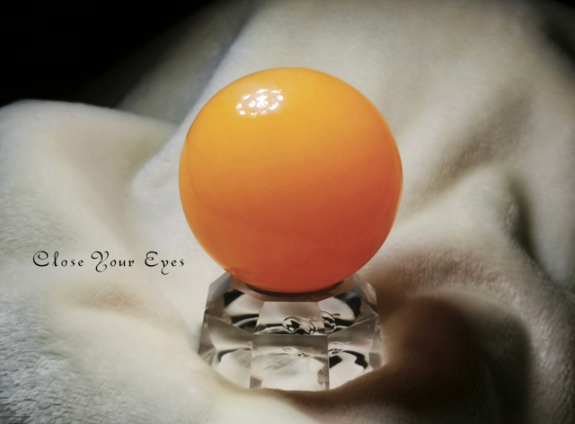 丸玉　メキシコ産　オレンジカルサイト