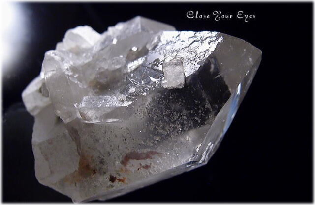 スカルドゥ水晶