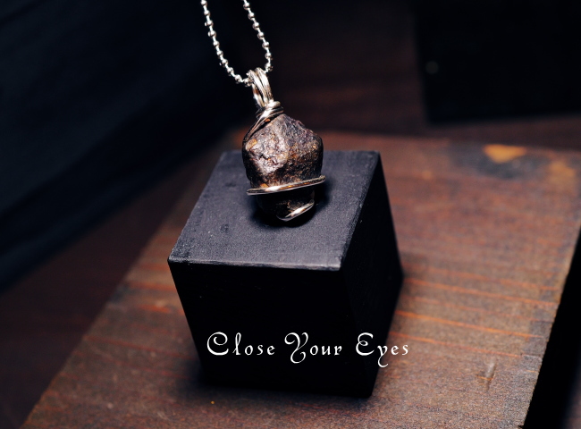 コンドライト隕石　０５　ペンダント