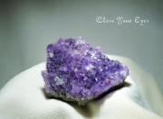 ウルグアイ産　アメシストクラスター　２４