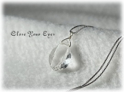 Licco　クリスタル　ネックレス　スクリューカット　１９