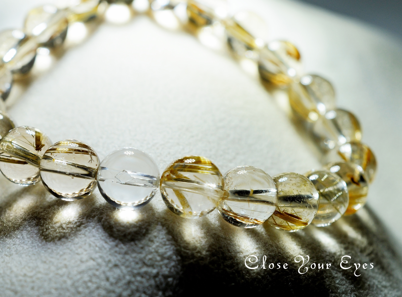 ８mmエナジーブレス　金のルチルクォーツ　レアな石達