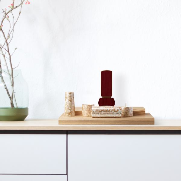 ミニ仏壇 本体のみ オープンタイプ仏壇 手元供養ステージ リバティ