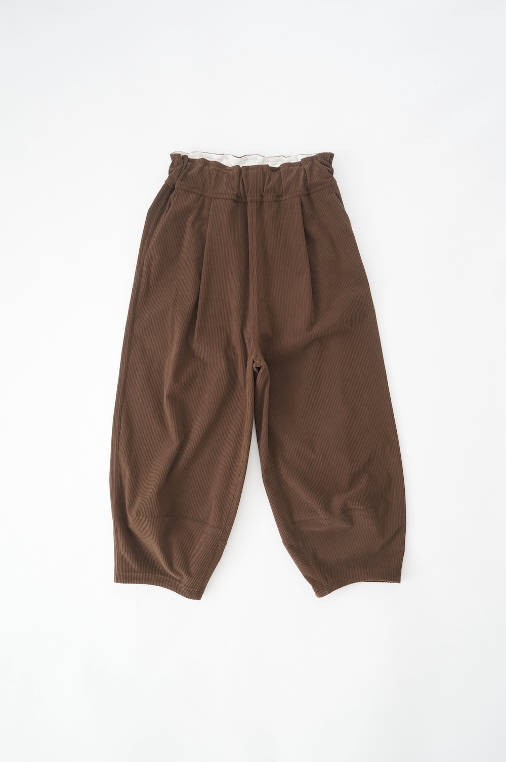 FIRMUM　ポリエステルコーデュロイ　エンピツパンツ