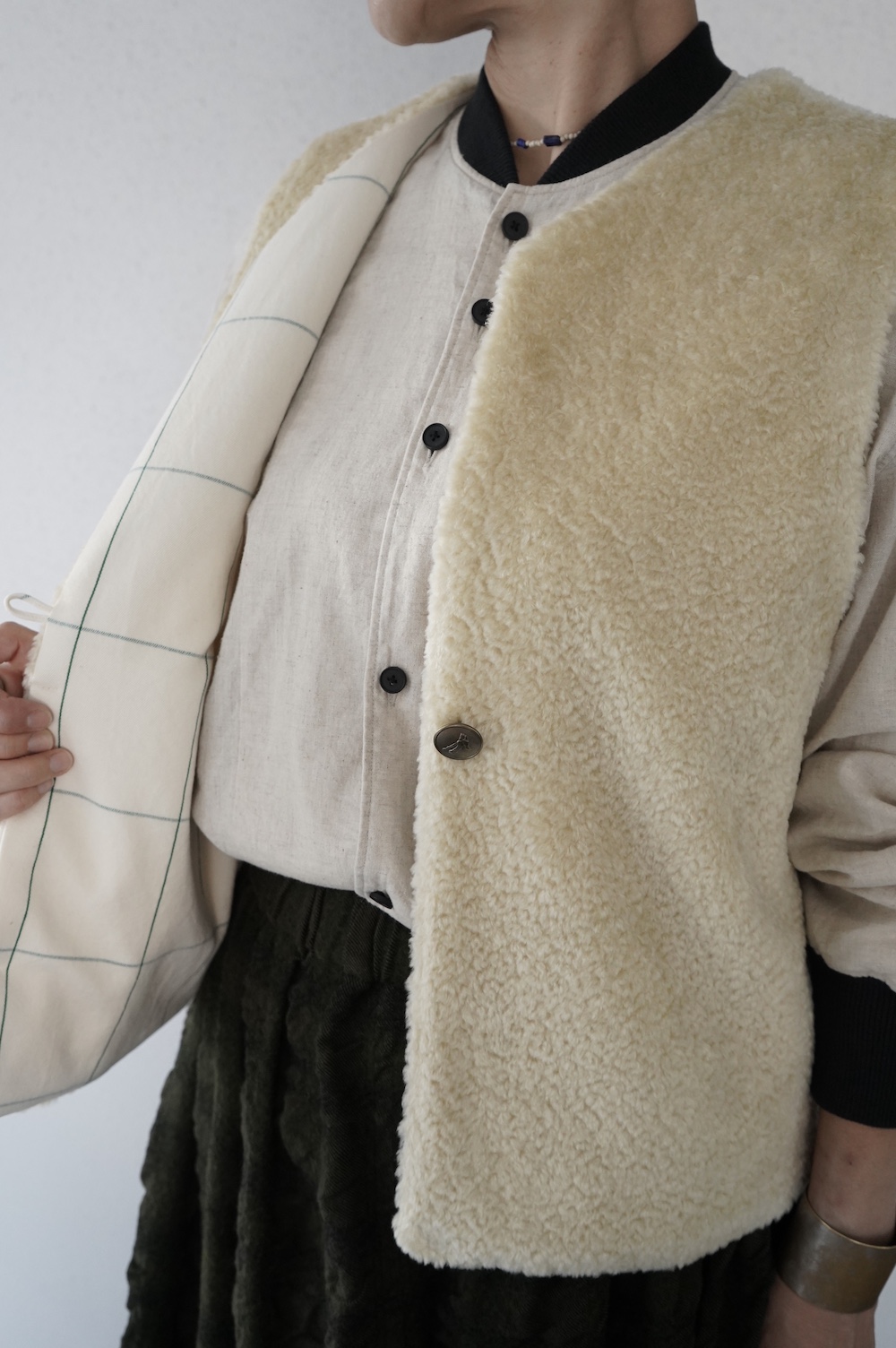 NATIVE VILLAGE ”NO13/written message” リバーシブルベスト annabelle