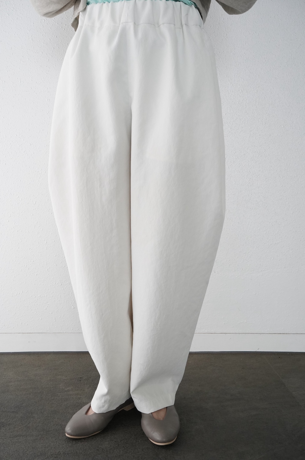 NO CONTROL AIR マカロニポリエステル モモヤマパンツ annabelle