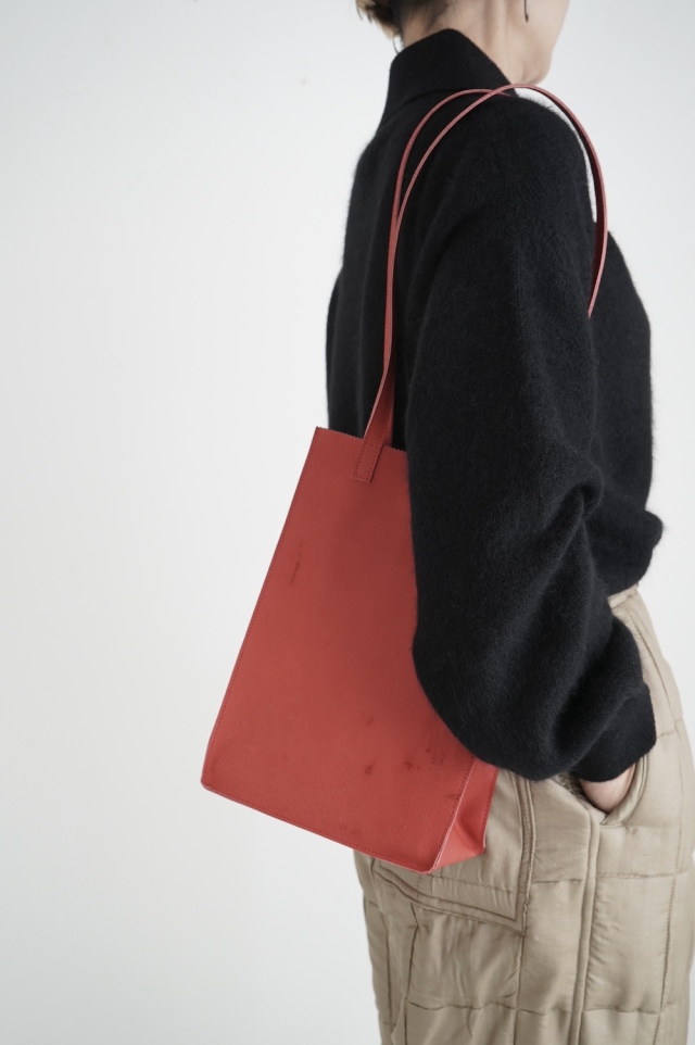 ISALITO square tote（natural）