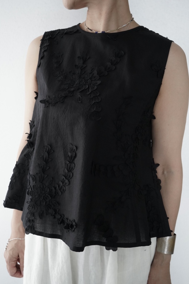 SUSURI　ブライニーブラウス