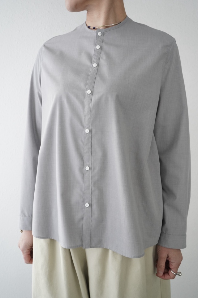 NO CONTROL AIR コンパクトスパン・ブロード　ノーカラーシャツ