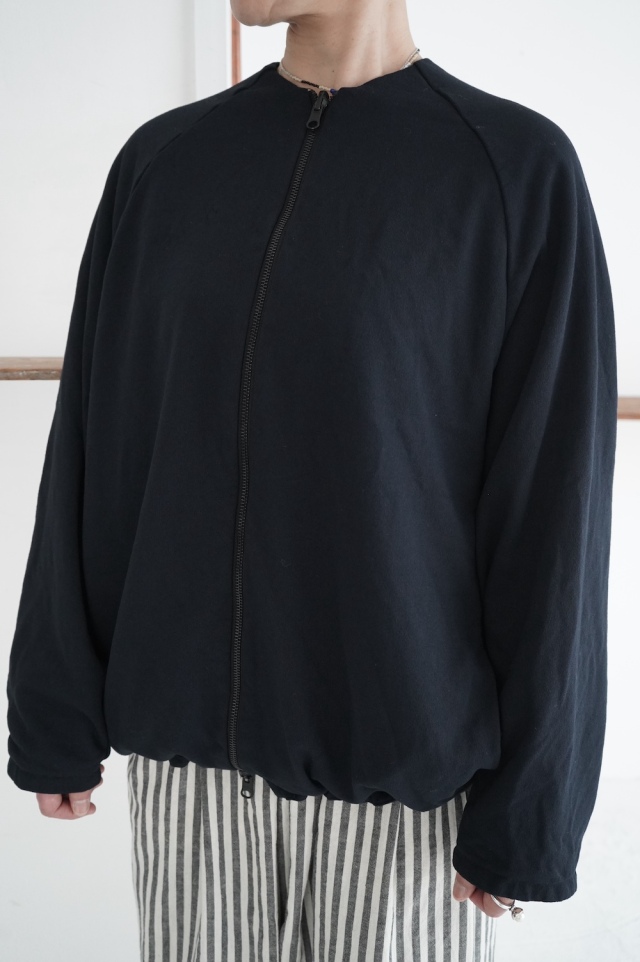 DDUD　ドライポリエステル裏毛・高温高圧製品染め　リバーシブルブルゾン