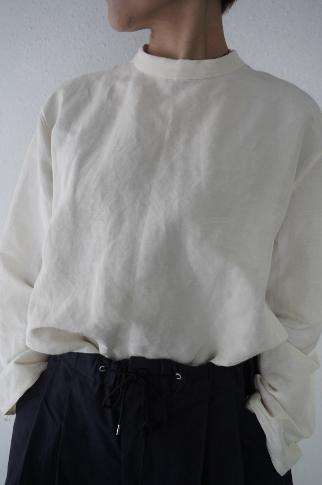 klause バンドカラーシャツ（ウォッシャブルシルク）