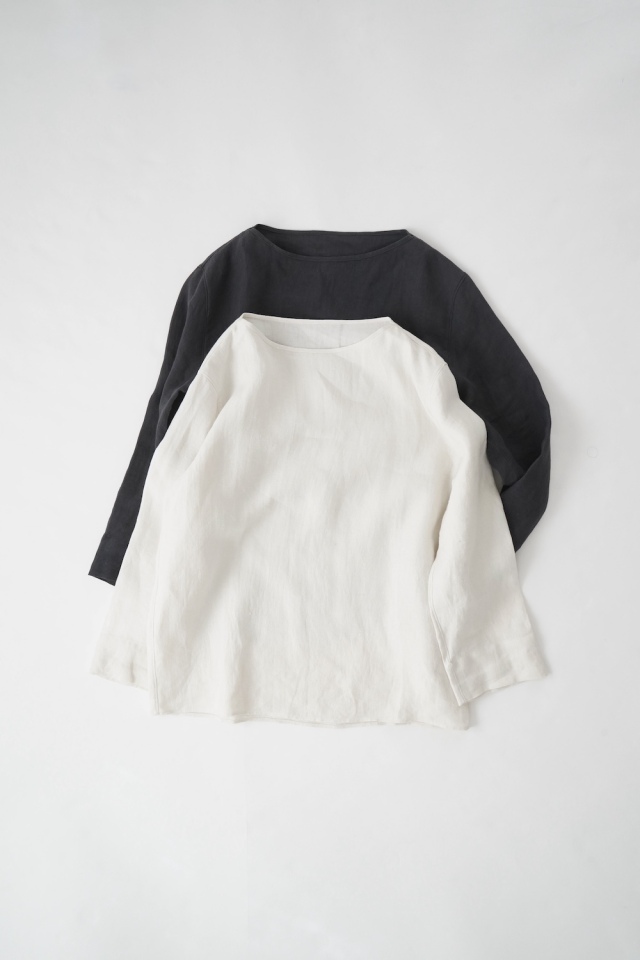 klause ボートネックブラウス（天日干し綾織リネン）