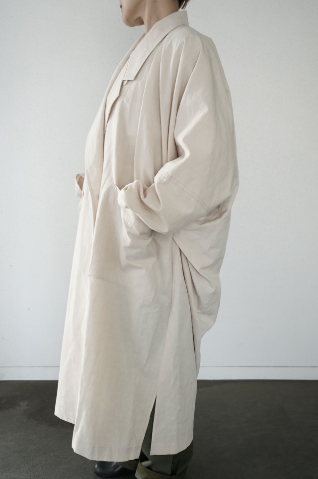 NATIVE VILLAGE ”NO,5霧は俄かに揺れる ”　ピンチドコート