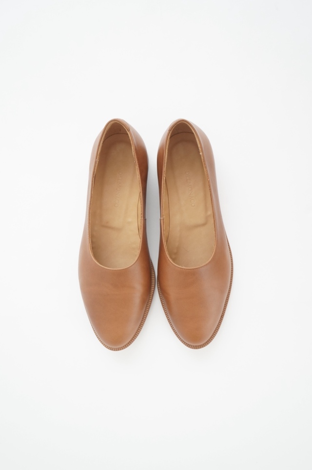 【価格改定前！旧サイズ】DELMONACO PUMPS（キャメル）