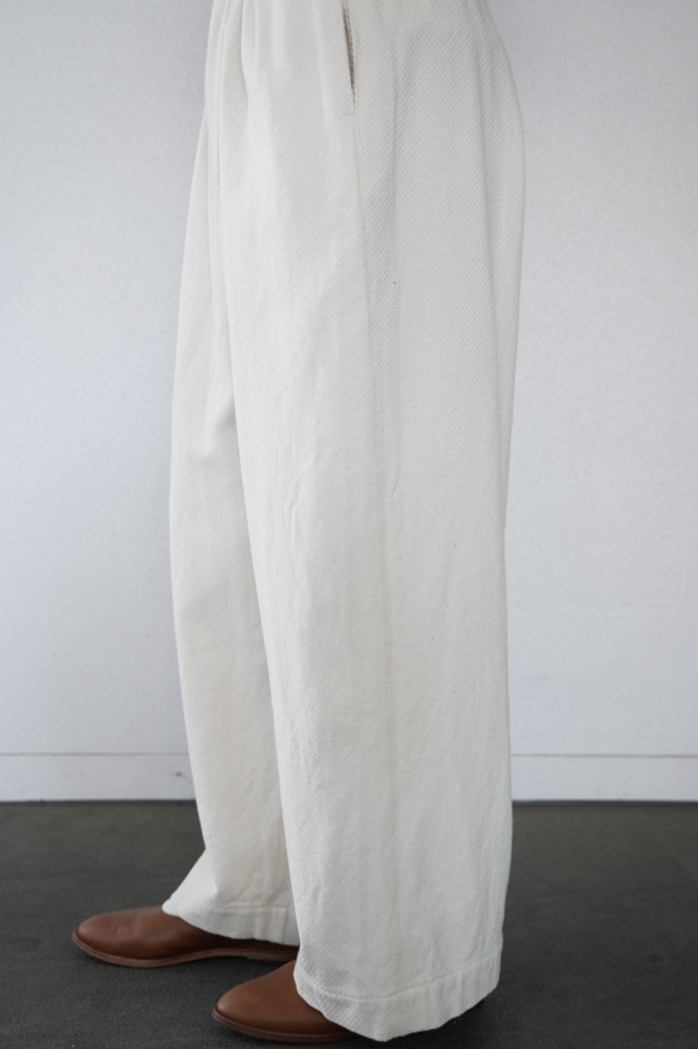 ゴーシュ　コットンドビーワイドパンツ