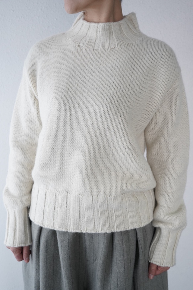 FACTORY　モンゴルウールハイネックセーター