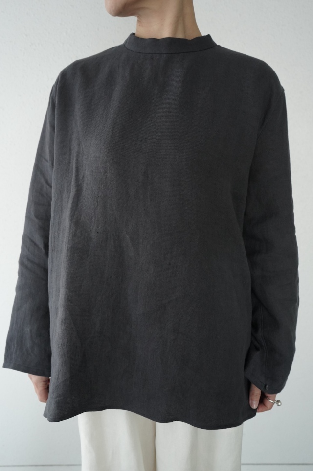 klause バンドカラーシャツ（天日干し綾織リネン）