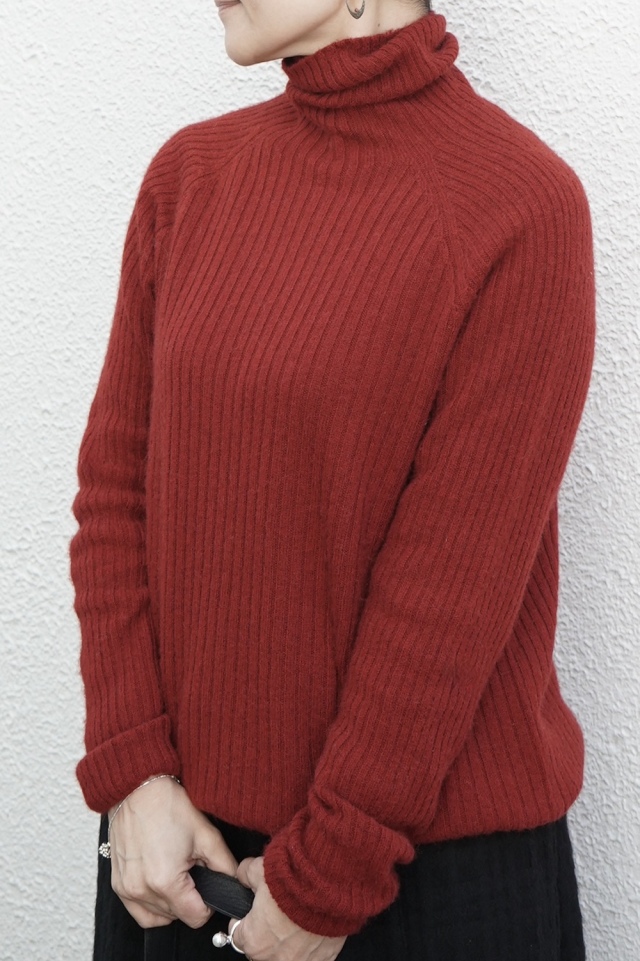 FACTORY　ベビーキャメルリブタートルセーター