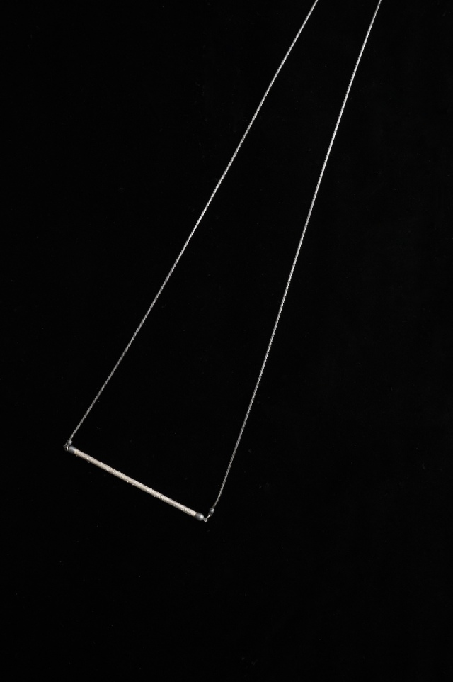 en,  ”木のうた”まっすぐ枝のネックレス（シルバー）