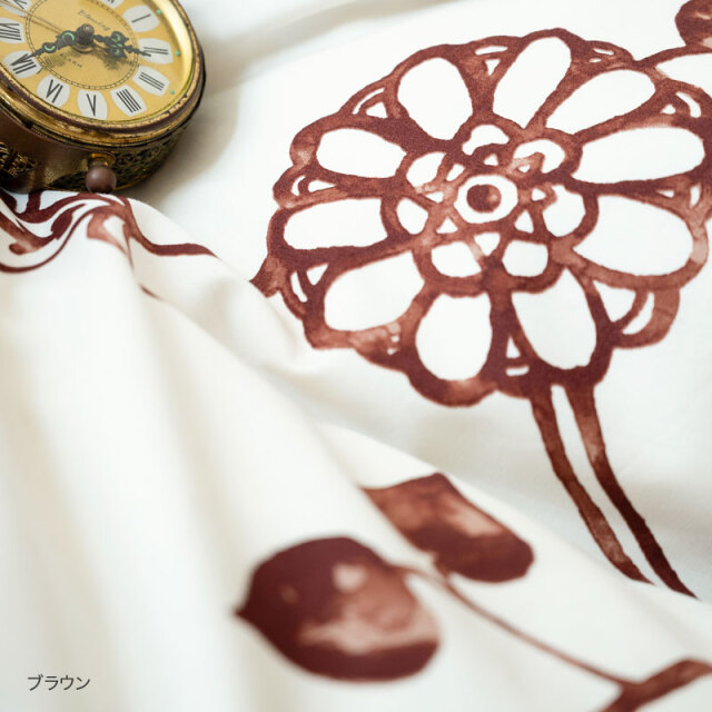 ウィジア/ブラウン