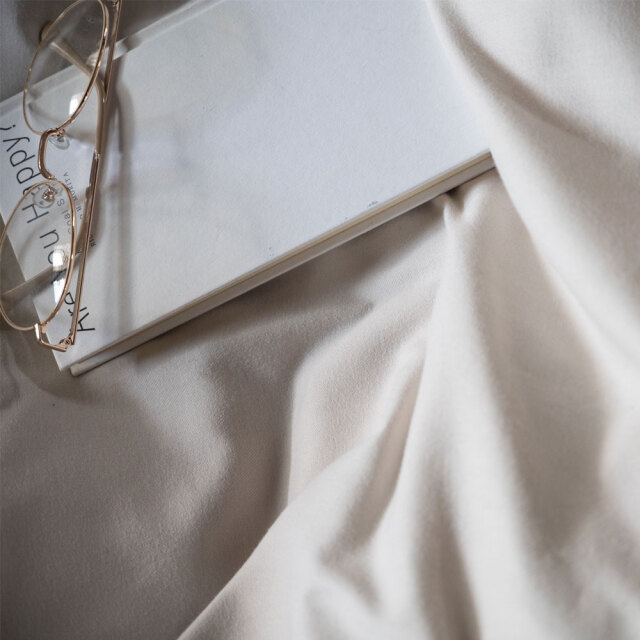 コットンビエラ/ストーン　生地感