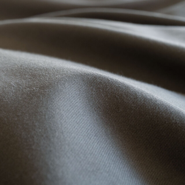 コットンビエラ/アッシュグレイ　生地感