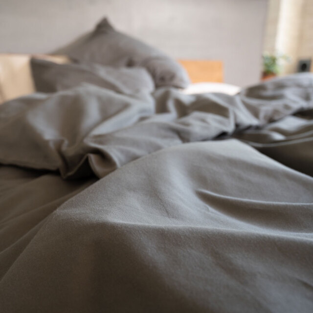 コットンビエラ/アッシュグレイ　生地感