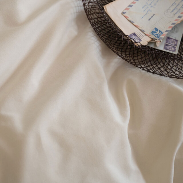 コットンビエラ/ミルク　生地感