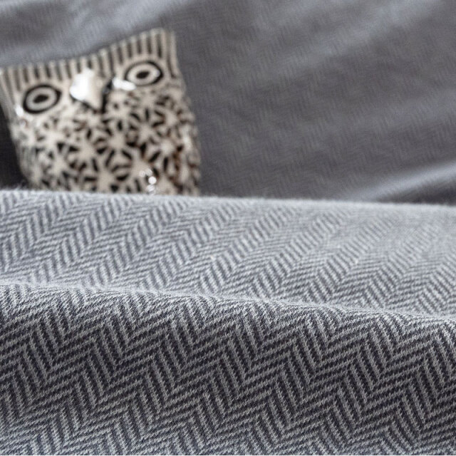 ヘリンボンニット/フェザーグレイ