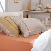 ˚✧₊⁎断捨離SALE⁎⁺˳✧༚ハンドメイド レース ベッドカバー♡イギリス製 Nouer des liens フリルガーゼブランケット A80854(ガーゼケット