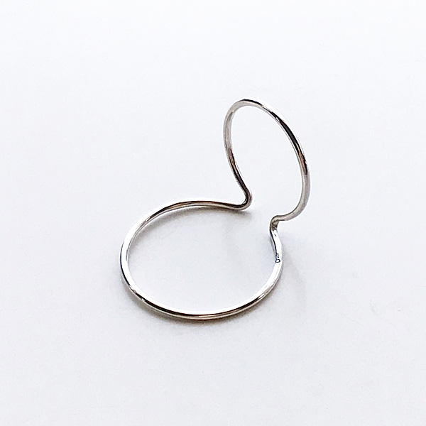★12月前半入荷分先行予約（取置き）★Saskia Diez/《片耳用》WIRE EARCUFF DOUBLE NO1 925 AG