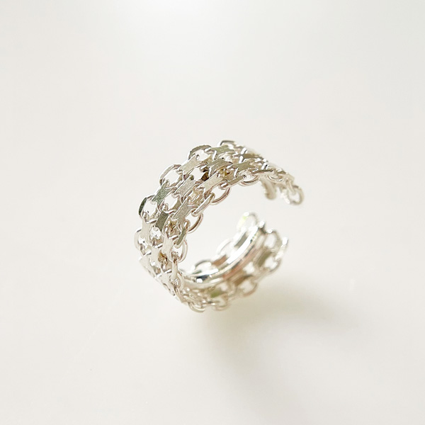 【再入荷】Saskia Diez/GLITZ EARCUFF 925 AG