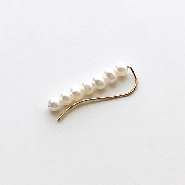 【再入荷】 Saskia Diez/BARBELLE PEARL EARSTUD 7PEARL,1PC 750 AU, FW PEARL（片耳用）