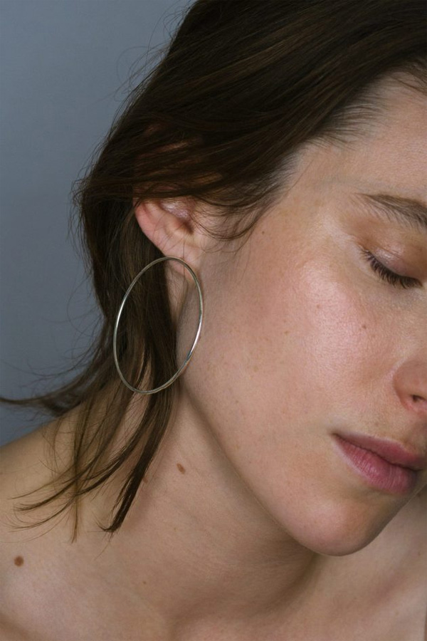 Saskia Diez通販｜《片耳用》SILVER BOLD WIRE HOOP